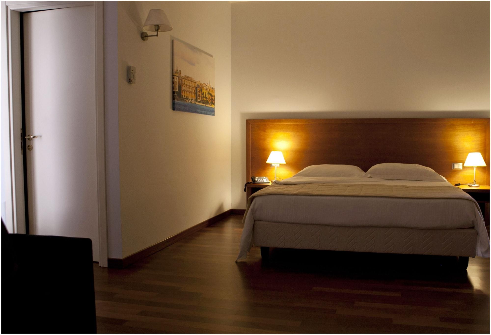Hotel Tiziano تراباني المظهر الخارجي الصورة