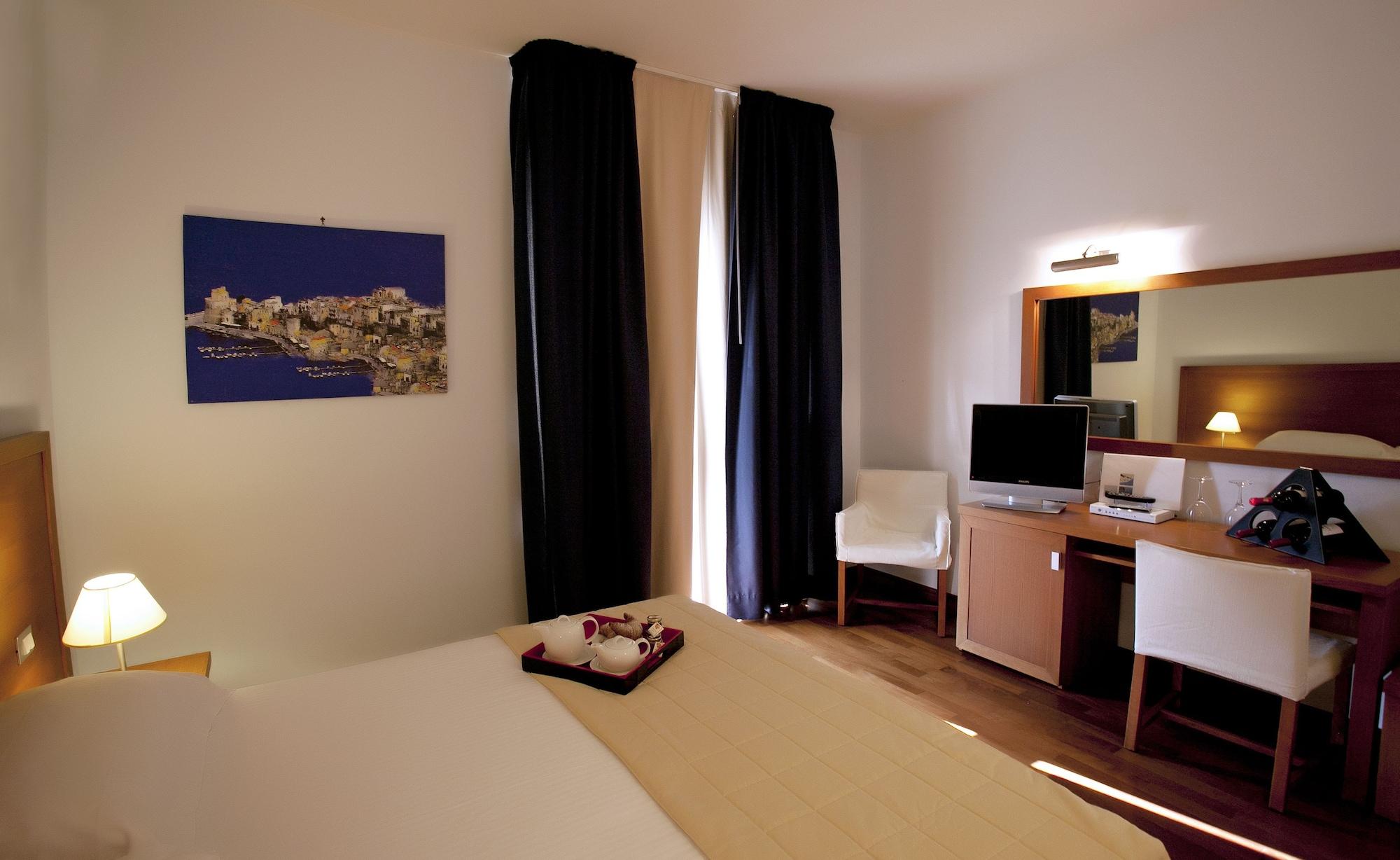 Hotel Tiziano تراباني المظهر الخارجي الصورة